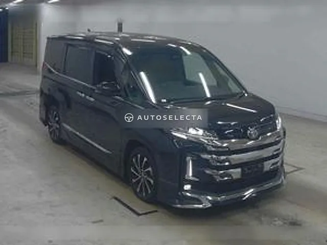 Toyota Noah 2024, auction grade 4.5