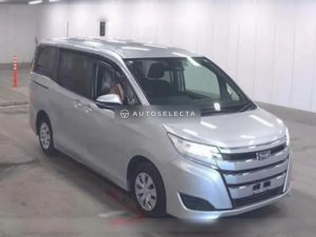 Toyota Noah 2021, auction grade R