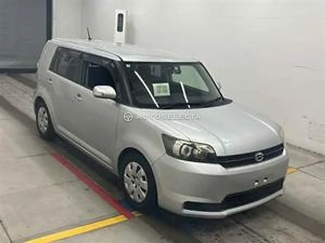 Toyota Corolla Rumion 2013