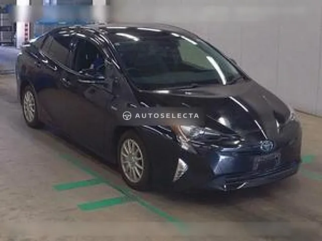 Toyota Prius 2016, auction grade 3.5