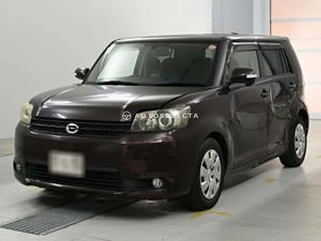 Toyota Corolla Rumion 2010