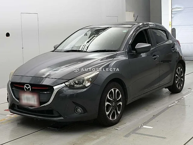 Mazda Demio 2015, auction grade 3.5