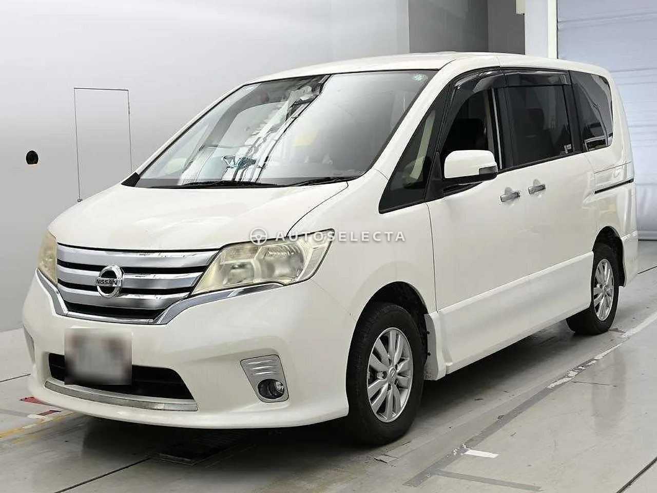 Nissan Serena 2013, photo 1 of 1