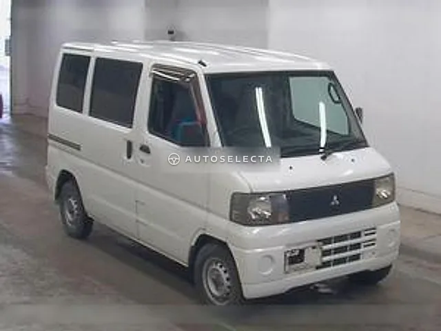Mitsubishi Minicab Van 2005, auction grade 4