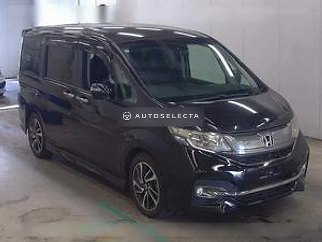 Honda Stepwgn Spada 2015, auction grade 4.5