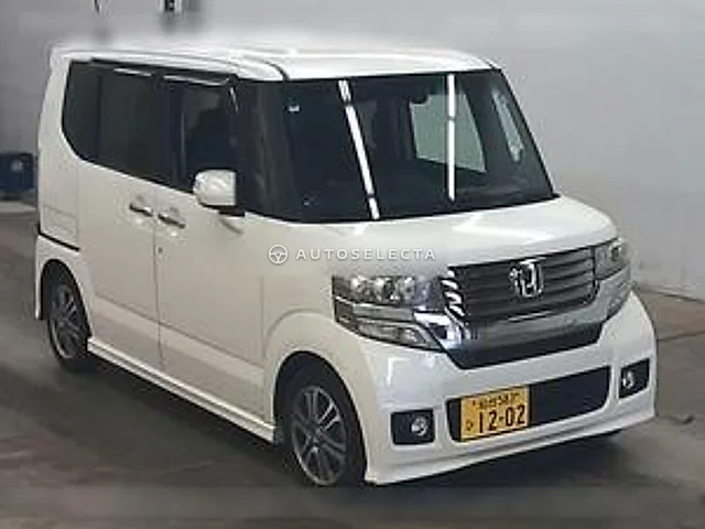 Honda N-BOX+ Custom 2014, auction grade 4