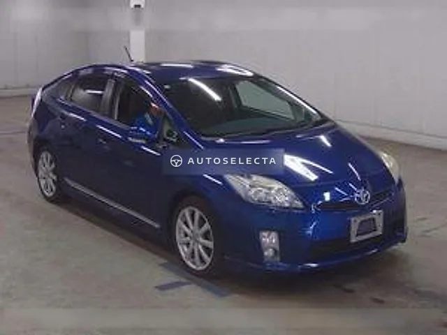 Toyota Prius 2011, auction grade 3.5