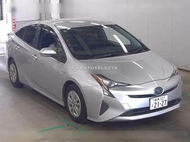 Toyota Prius 2016, auction grade 4.5