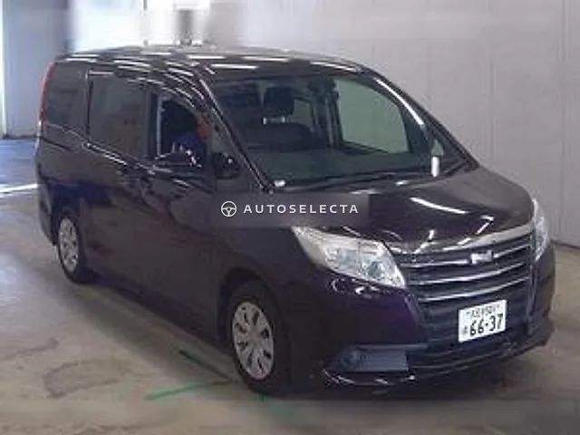 Toyota Noah 2016, auction grade 3.5