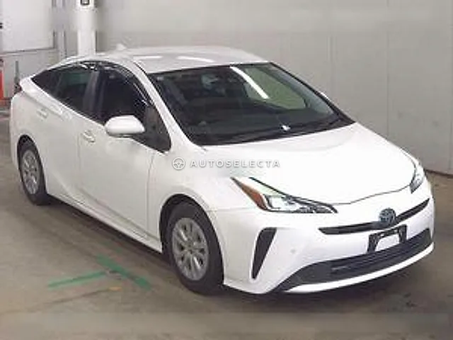 Toyota Prius 2021, auction grade 4