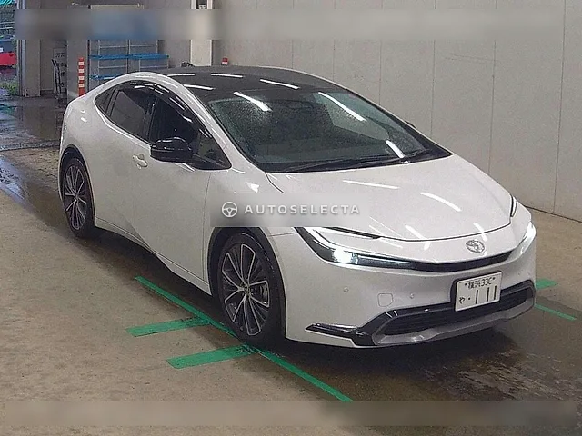 Toyota Prius 2023, auction grade 4.5