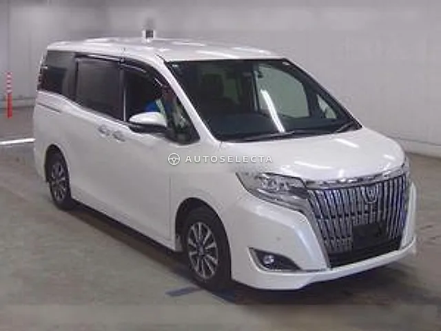 Toyota Esquire 2018, auction grade 3.5