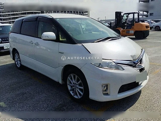 Toyota Estima Hybrid 2016