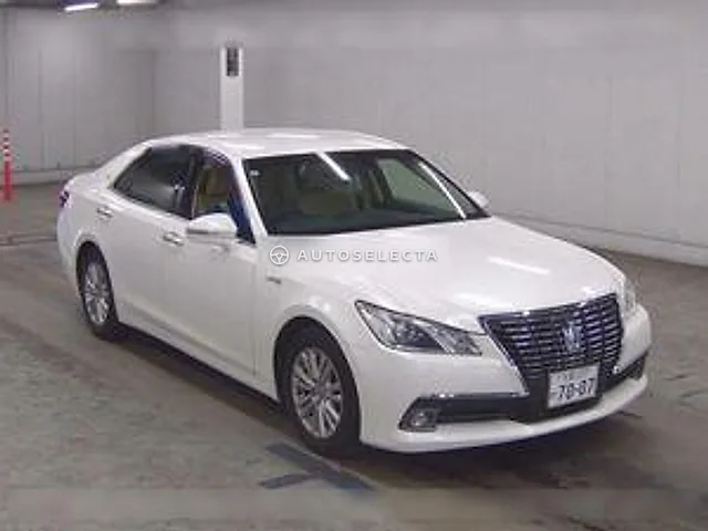 Toyota Crown Hybrid 2013, auction grade R