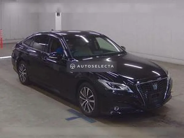 Toyota Crown Hybrid 2019, auction grade 4