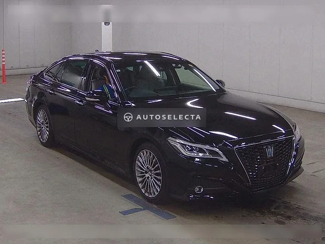 Toyota Crown Hybrid 2021, auction grade 4