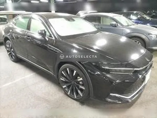 Toyota Crown Crossover 2023