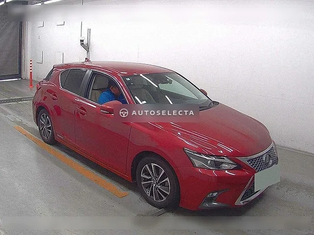 Lexus CT 2018, auction grade 4