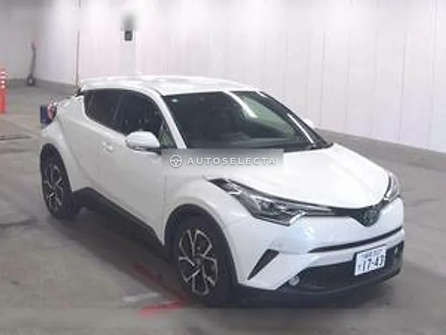 Toyota C-HR 2017, auction grade 4