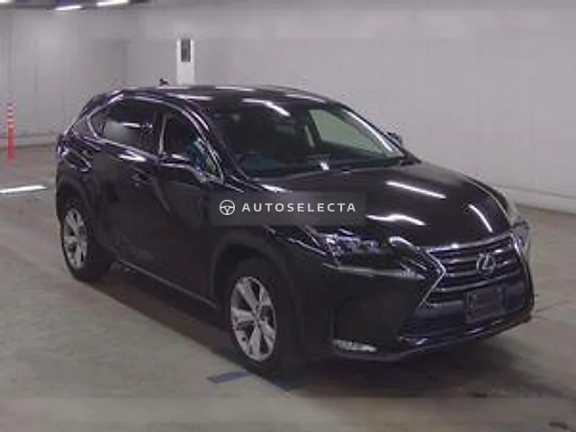Lexus NX 2015, auction grade 4