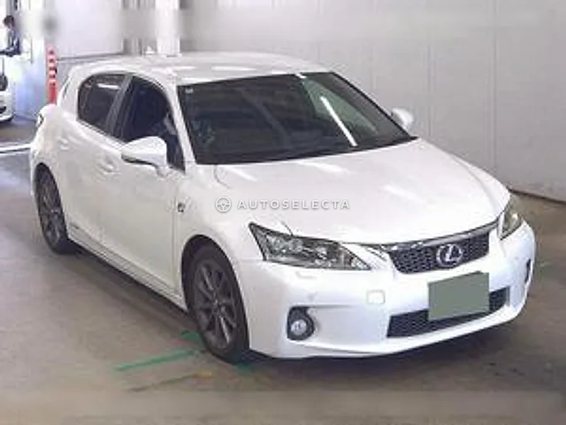 Lexus CT 2012, auction grade 4.5