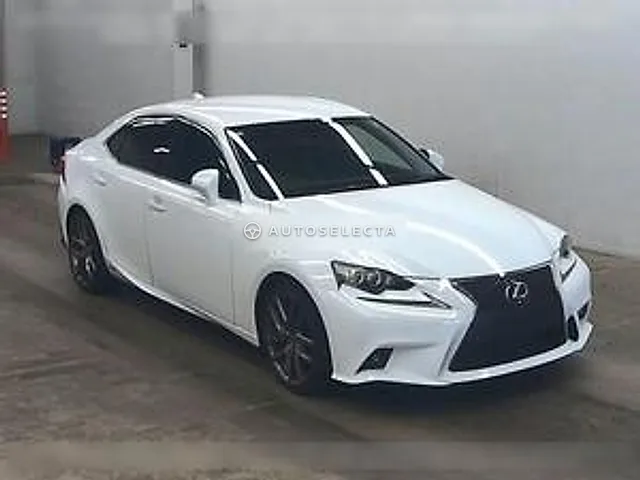 Lexus IS 2013, auction grade 3.5