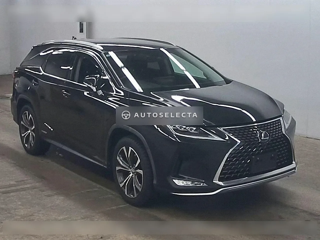 Lexus RX 2020, photo 1 of 6