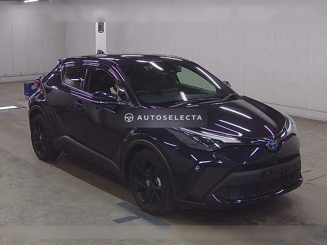 Toyota C-HR 2021, auction grade 3.5