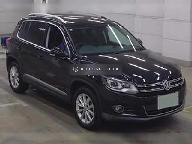 Volkswagen Tiguan 2014, auction grade 4