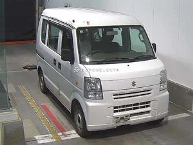Suzuki Every Van 2014, auction grade 3.5