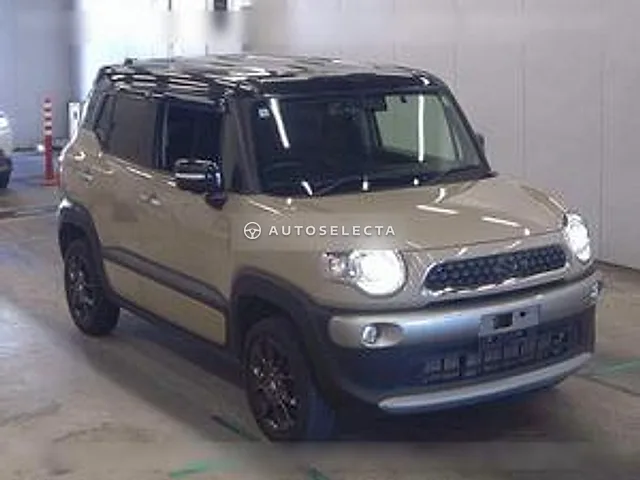 Suzuki Xbee 2018, auction grade 4.5