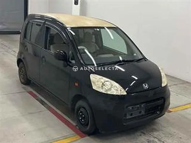 Honda Life 2008, auction grade R