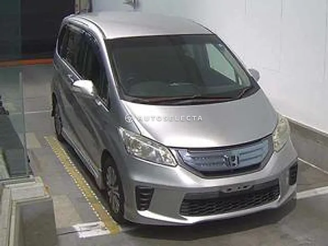 Honda Freed 2013