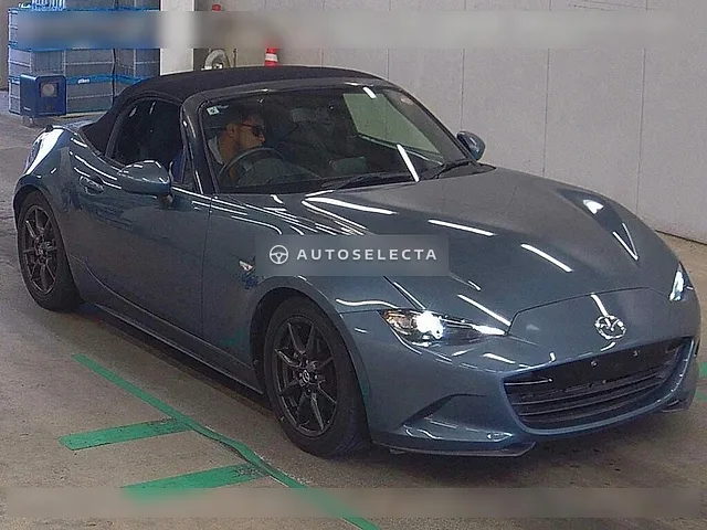 Mazda Roadster 2015, auction grade 4
