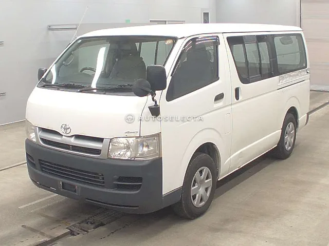 Toyota Hiace Van 2005, auction grade 2