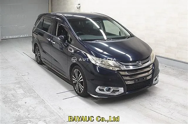 Honda Odyssey 2014, auction grade 4