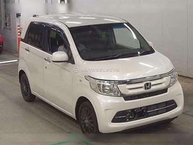 Honda N-WGN 2018, auction grade 3.5