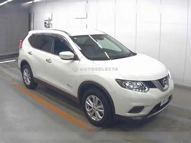 Nissan X-Trail 2016, auction grade 4.5