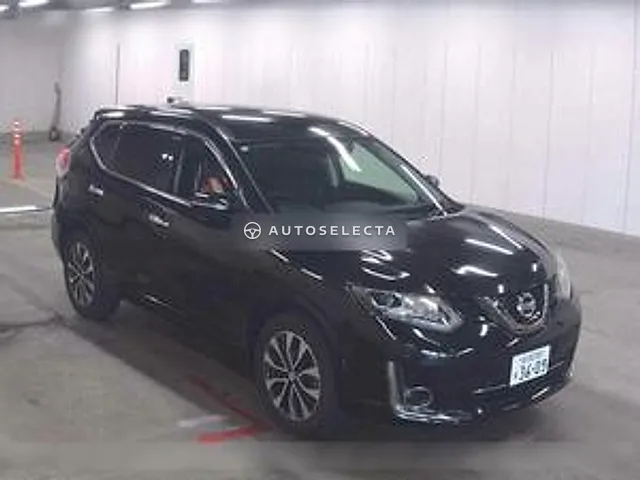 Nissan X-Trail 2017, auction grade 4