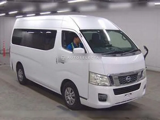 Nissan NV350 Caravan 2012, auction grade 3.5