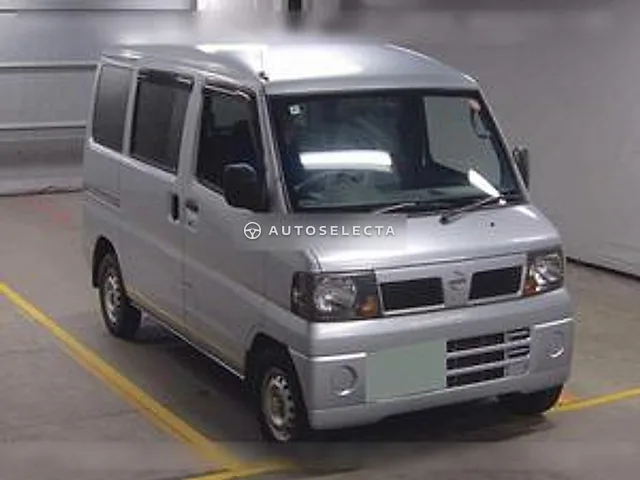 Nissan Clipper Van 2007, auction grade 4