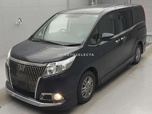 Toyota Esquire 2015, auction grade 3