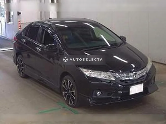 Honda Grace 2016, auction grade 4.5