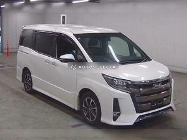 Toyota Noah 2018, auction grade 4
