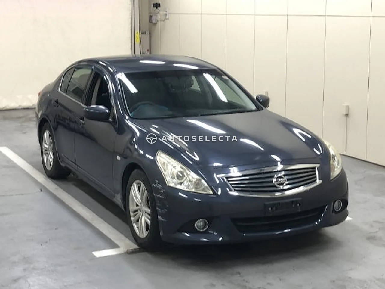 Nissan Skyline 2010, photo 1 of 1