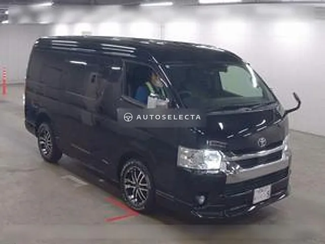 Toyota Hiace Wagon 2020, auction grade 3.5