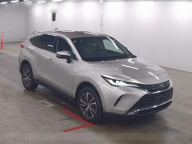 Toyota Harrier 2023, auction grade 3.5