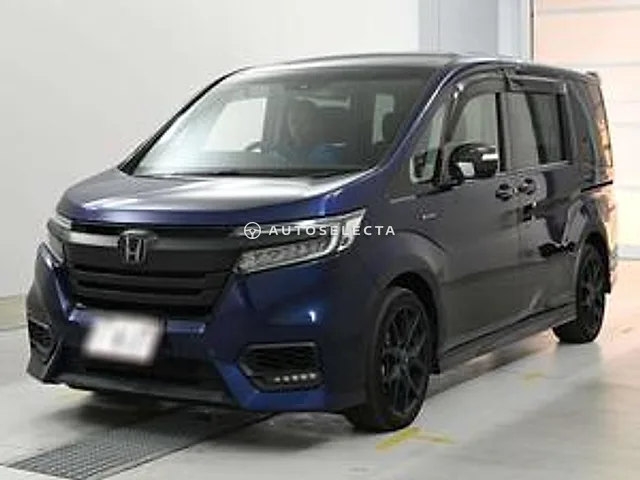 Honda Stepwgn Spada 2017, auction grade R