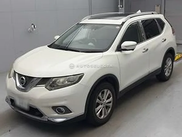Nissan X-Trail 2014, auction grade 4