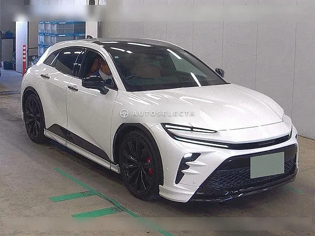 Toyota Crown Sport 2024, auction grade 4.5